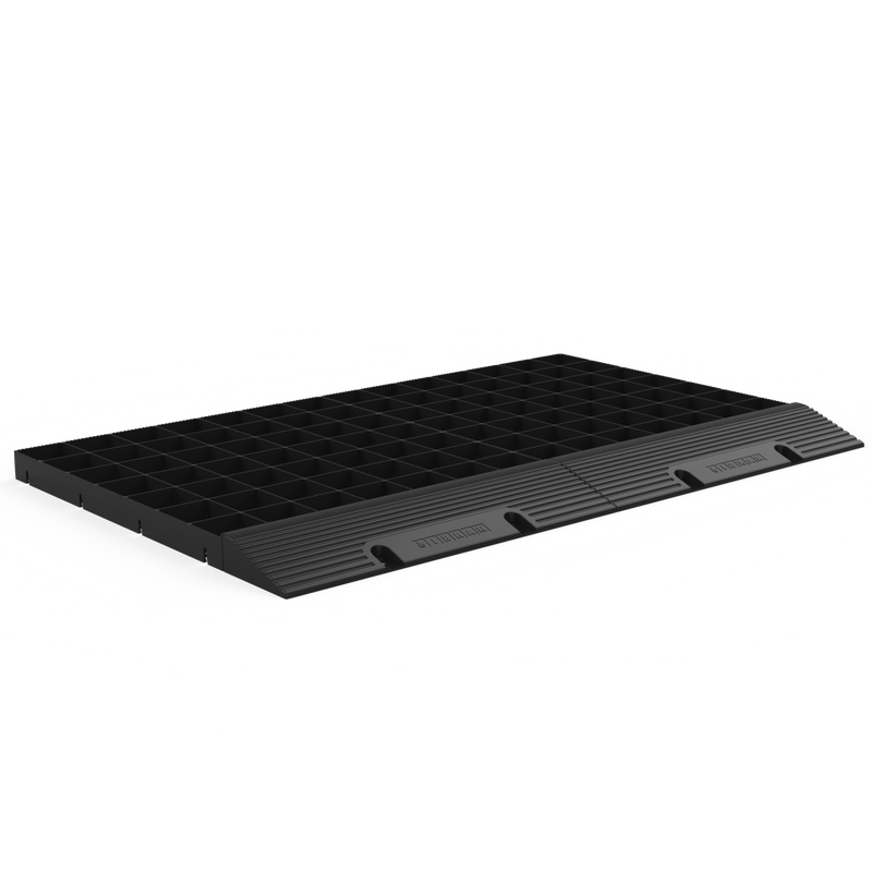 Indlæs billede i Gallery Viewer, Ramp for gravel grids installed for temporary parking